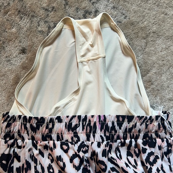 ❤️Closet Closing Sale!❤️NWT Johnny Was Calme Shorts - Picture 3 of 5